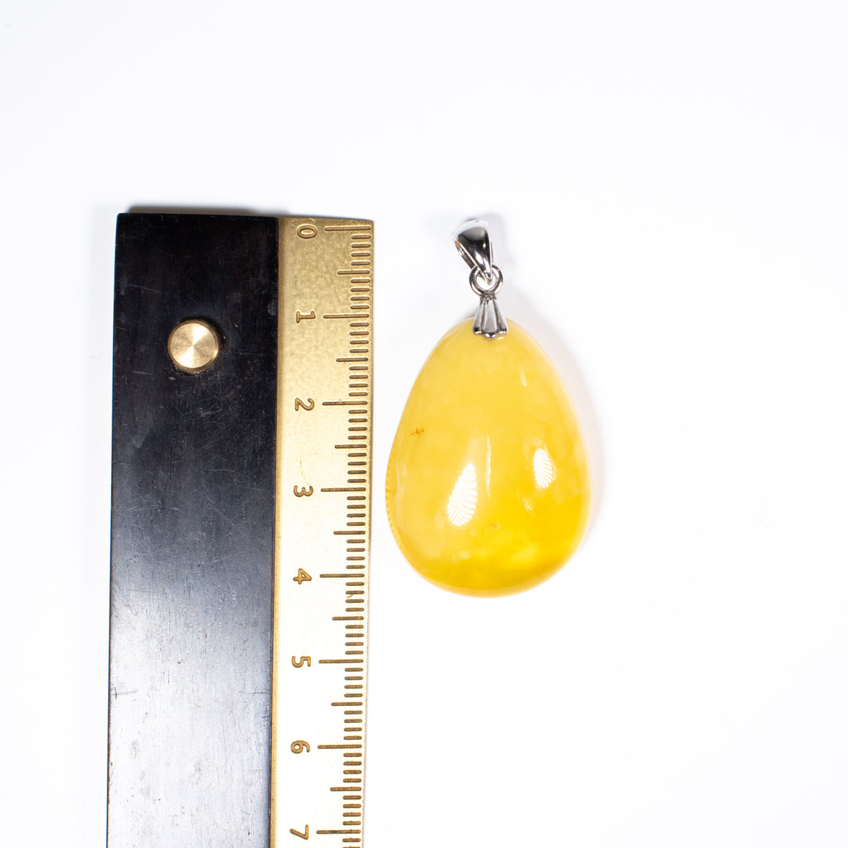 蜜蜡吊坠– CRYSTALE 天然水晶專門店